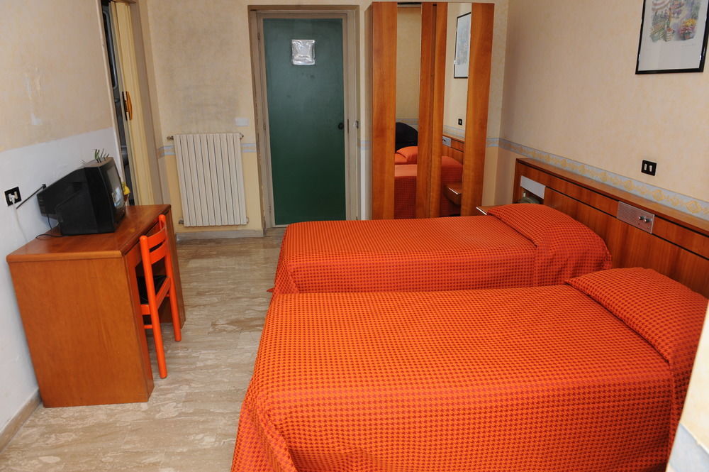 Hotel Ristorante La Campagnola Cassino Eksteriør billede