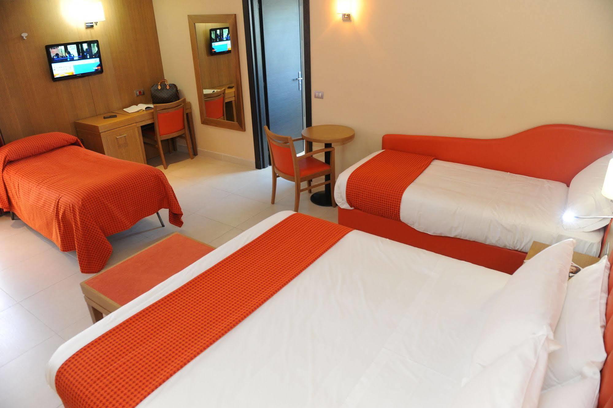 Hotel Ristorante La Campagnola Cassino Eksteriør billede